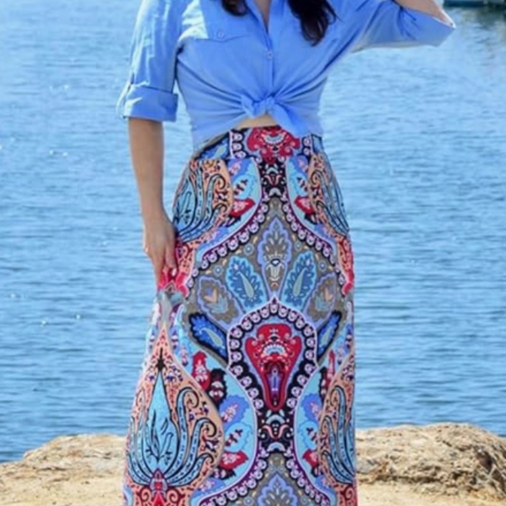 New Women’s Long Maxi Skirt Relaxed Casual Pull On Comfort Paisley Flower XLarge - Picture 2 of 5